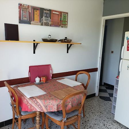 Chambre D'Hotes Les Garrigues Piolenc Esterno foto