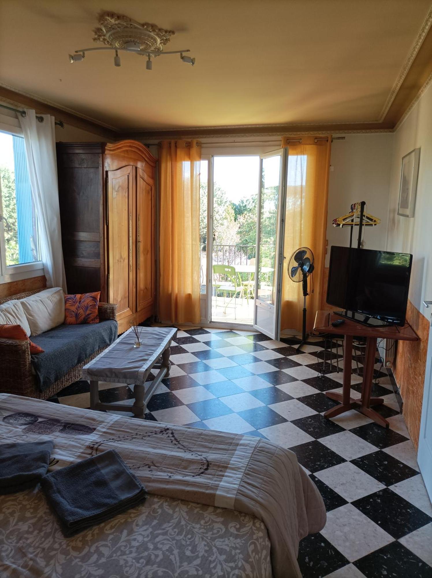 Chambre D'Hotes Les Garrigues Piolenc Esterno foto